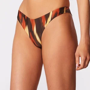 TANGA SOLAR CIA MARITIMA